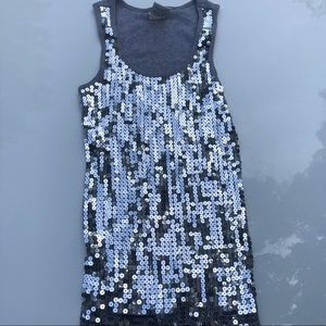 grey sequin tank top!!